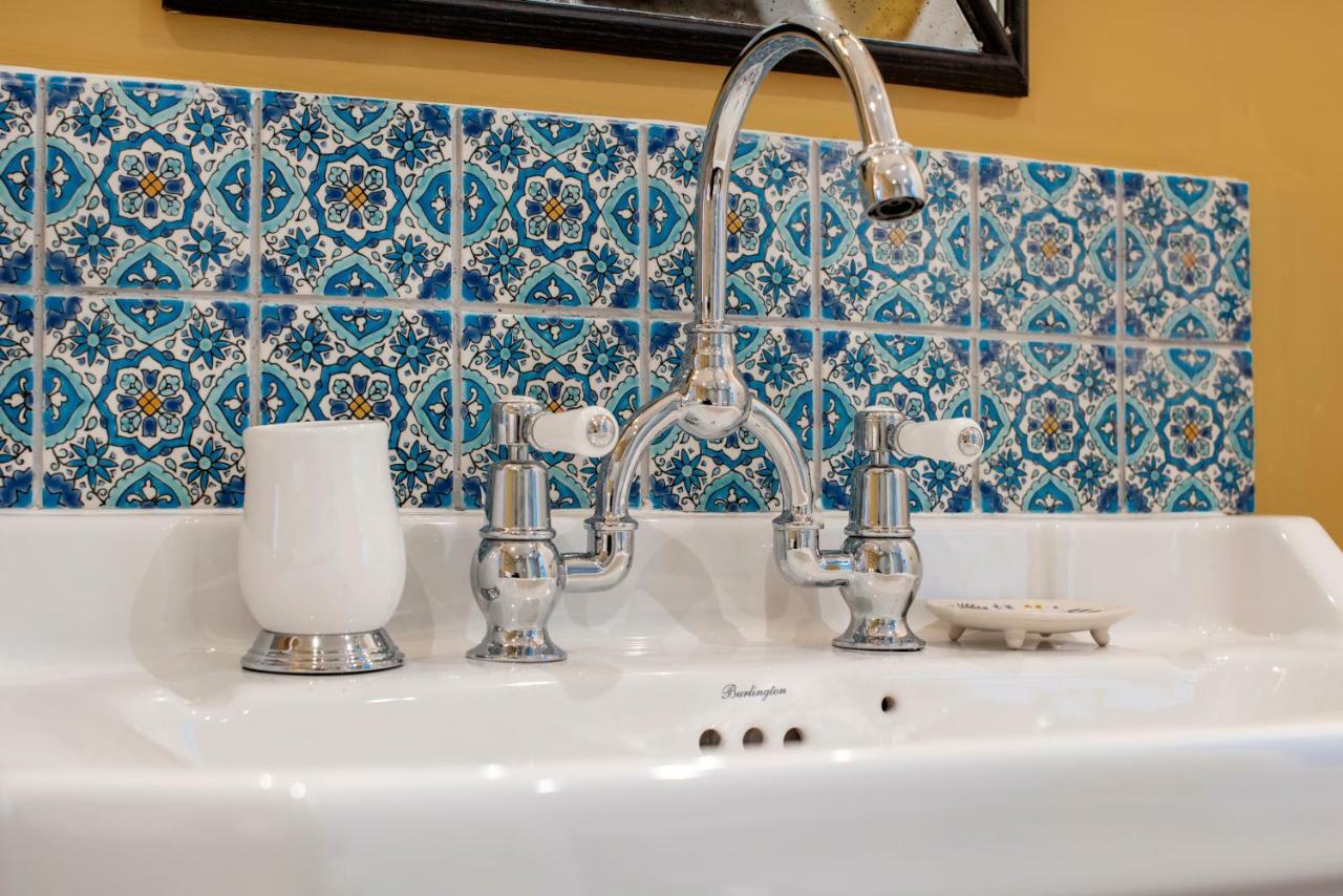 Stylish & Spacious City Center Georgian Townhouse Μπαθ Εξωτερικό φωτογραφία